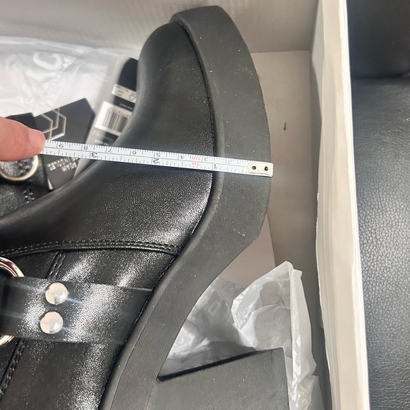 Madden NYC Knee High Platform Boots Black Size 6 Chunky Heel Buckle New With Box - Picture 4 of 5